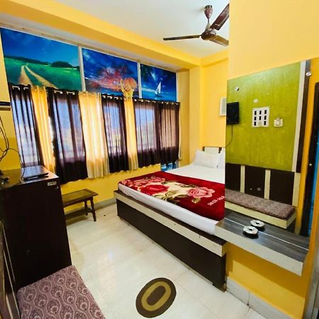 Staymaker Hotel Prerana Tarapith Exterior foto