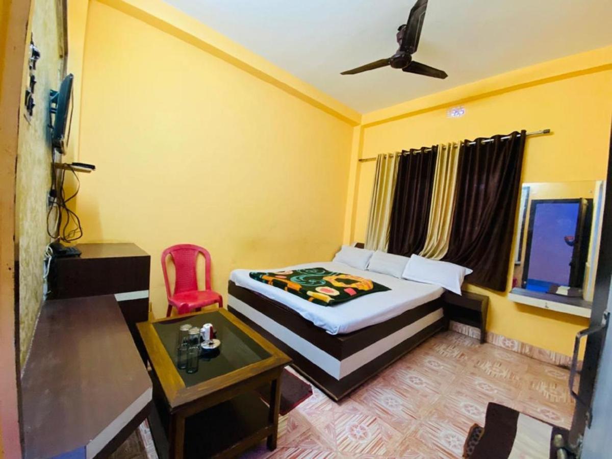 Staymaker Hotel Prerana Tarapith Exterior foto