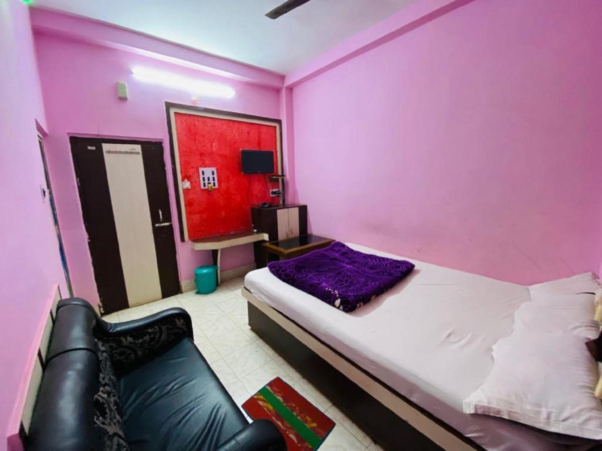 Staymaker Hotel Prerana Tarapith Exterior foto